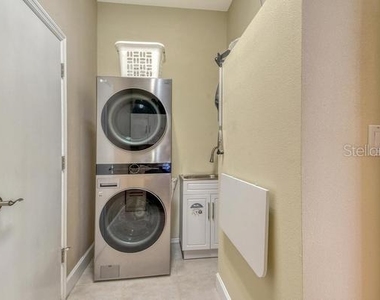 9477 Cedar Ridge Lane - Photo Thumbnail 15