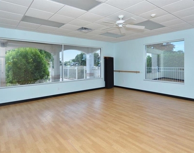 9477 Cedar Ridge Lane - Photo Thumbnail 45