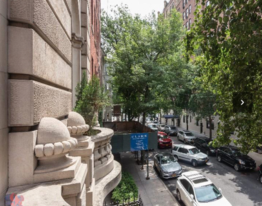 75th Street & 5th Avenue - Photo Thumbnail 5
