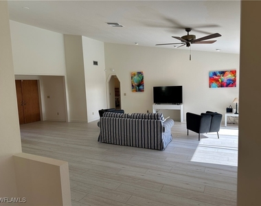 3402 Se 11th Avenue - Photo Thumbnail 21