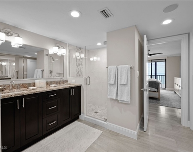 9653 Gulf Shore Drive - Photo Thumbnail 10