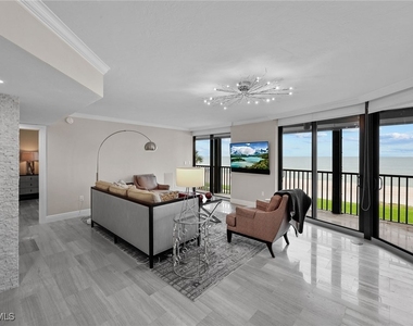 9653 Gulf Shore Drive - Photo Thumbnail 1