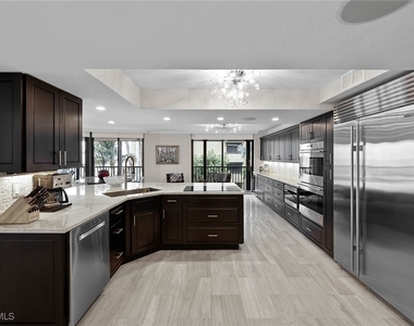 9653 Gulf Shore Drive - Photo Thumbnail 6