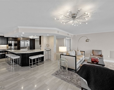 9653 Gulf Shore Drive - Photo Thumbnail 8
