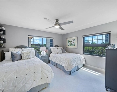 6080 Pelican Bay Boulevard - Photo Thumbnail 13