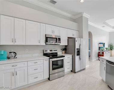 8845 Lely Island Circle - Photo Thumbnail 20