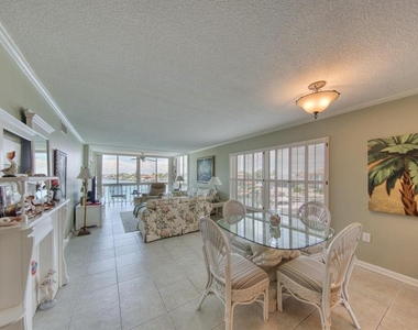 105 Island Way - Photo Thumbnail 16
