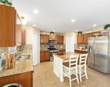 14308 Nw 161st Avenue - Photo Thumbnail 12