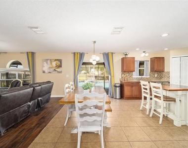 14308 Nw 161st Avenue - Photo Thumbnail 13