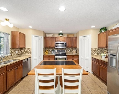 14308 Nw 161st Avenue - Photo Thumbnail 11