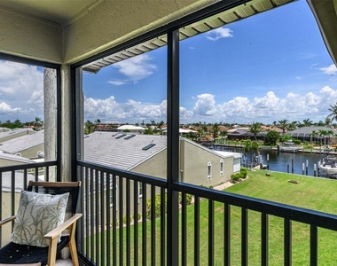 2601 W Marion Avenue - Photo Thumbnail 3