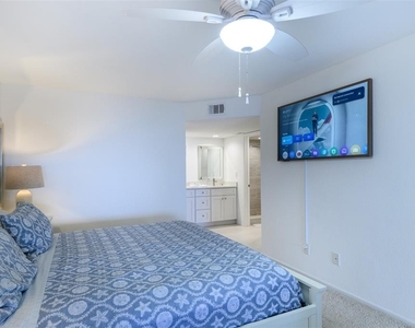 2601 W Marion Avenue - Photo Thumbnail 22
