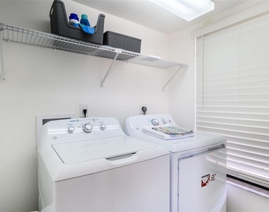 2601 W Marion Avenue - Photo Thumbnail 40
