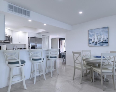 2601 W Marion Avenue - Photo Thumbnail 13