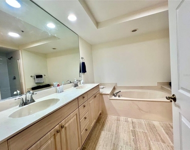 3191 Matecumbe Key Road - Photo Thumbnail 20