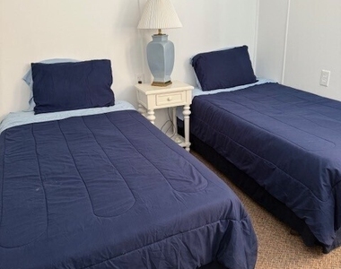 2144 Fairfield Beach Road - Photo Thumbnail 13