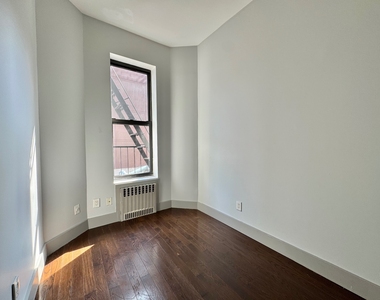 26 Wilson Street - Photo Thumbnail 2