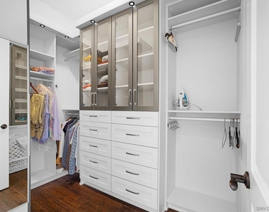 1070 Coronado Avenue - Photo Thumbnail 45