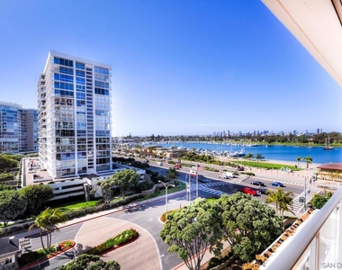 1710 Avenida Del Mundo - Photo Thumbnail 15