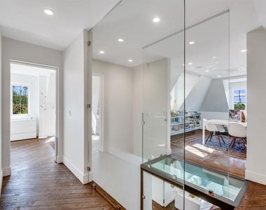 7135 Olivetas Avenue - Photo Thumbnail 21