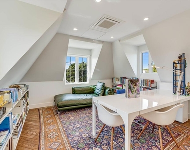 7135 Olivetas Avenue - Photo Thumbnail 22