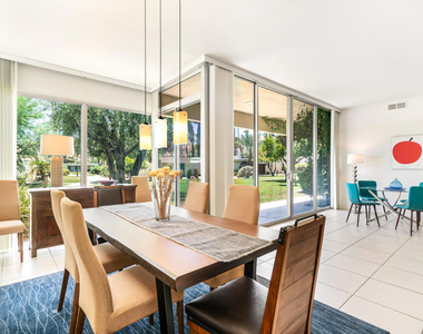 215 Desert Lakes Drive - Photo Thumbnail 18