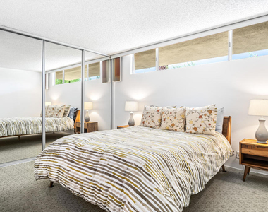 215 Desert Lakes Drive - Photo Thumbnail 30