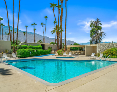 215 Desert Lakes Drive - Photo Thumbnail 40