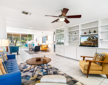 215 Desert Lakes Drive - Photo Thumbnail 7