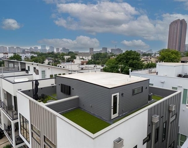 4209 Munger Avenue - Photo Thumbnail 2