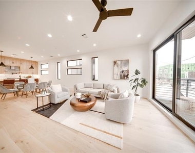 4209 Munger Avenue - Photo Thumbnail 14