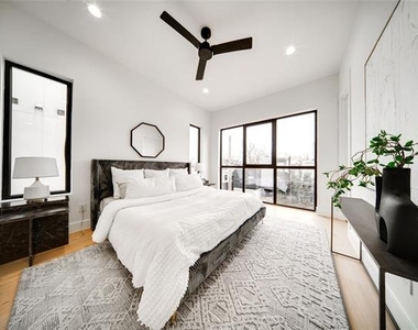 4209 Munger Avenue - Photo Thumbnail 19