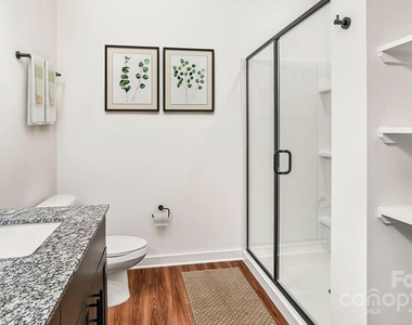 305 Prine Place - Photo Thumbnail 15