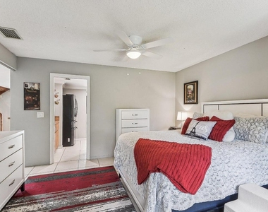 11063 Oakdale Road - Photo Thumbnail 13