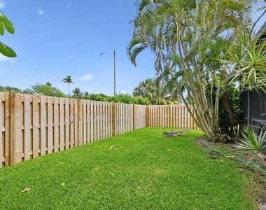 11063 Oakdale Road - Photo Thumbnail 42