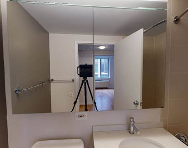 120 W. 21st - Photo Thumbnail 4