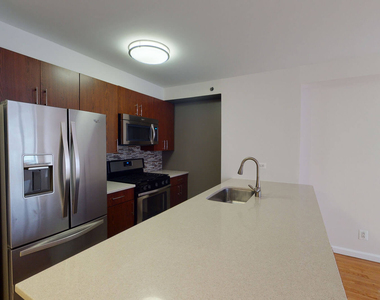 120 W. 21st - Photo Thumbnail 2