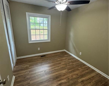 7298 Ryan Street - Photo Thumbnail 4