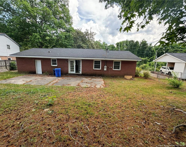 7298 Ryan Street - Photo Thumbnail 8
