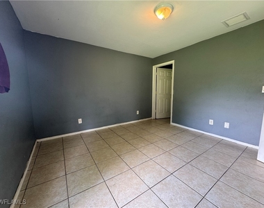 4541 21st Street Sw - Photo Thumbnail 8