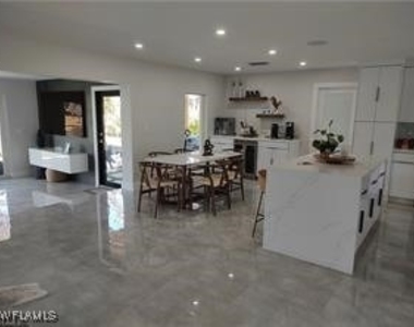 1745 Bikini Court - Photo Thumbnail 11