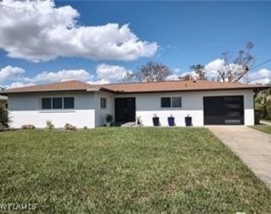 1745 Bikini Court - Photo Thumbnail 13