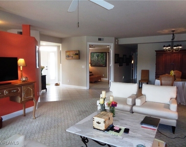 610 Laguna Royale Boulevard - Photo Thumbnail 37