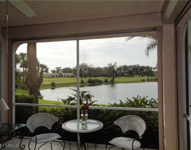 610 Laguna Royale Boulevard - Photo Thumbnail 1
