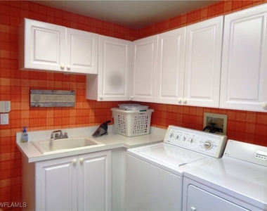 610 Laguna Royale Boulevard - Photo Thumbnail 23