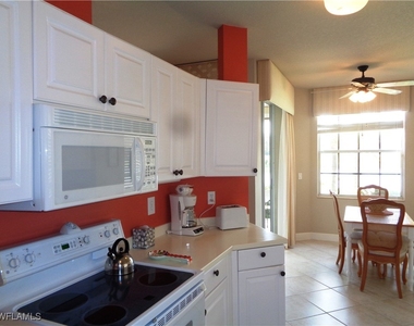 610 Laguna Royale Boulevard - Photo Thumbnail 5