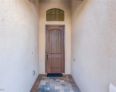 9254 Veneto Place - Photo Thumbnail 2