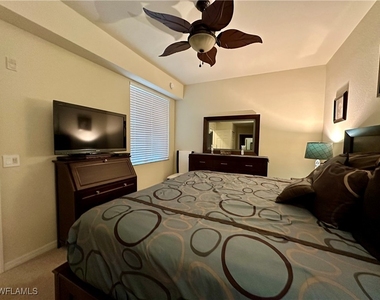 10337 Heritage Bay Boulevard - Photo Thumbnail 13