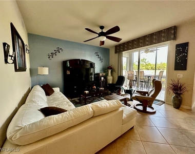 10337 Heritage Bay Boulevard - Photo Thumbnail 9