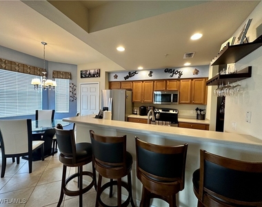 10337 Heritage Bay Boulevard - Photo Thumbnail 6
